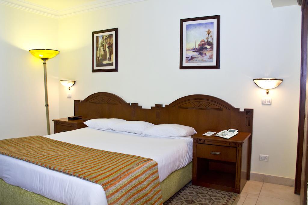 Tolip Aswan Hotel Ngoại thất bức ảnh